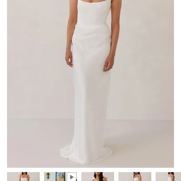 Park and Fifth Wedding dress - Picture 1 of 3